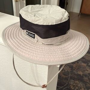 Columbia Booney Hat